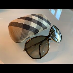 Burberry sunglasses authentic